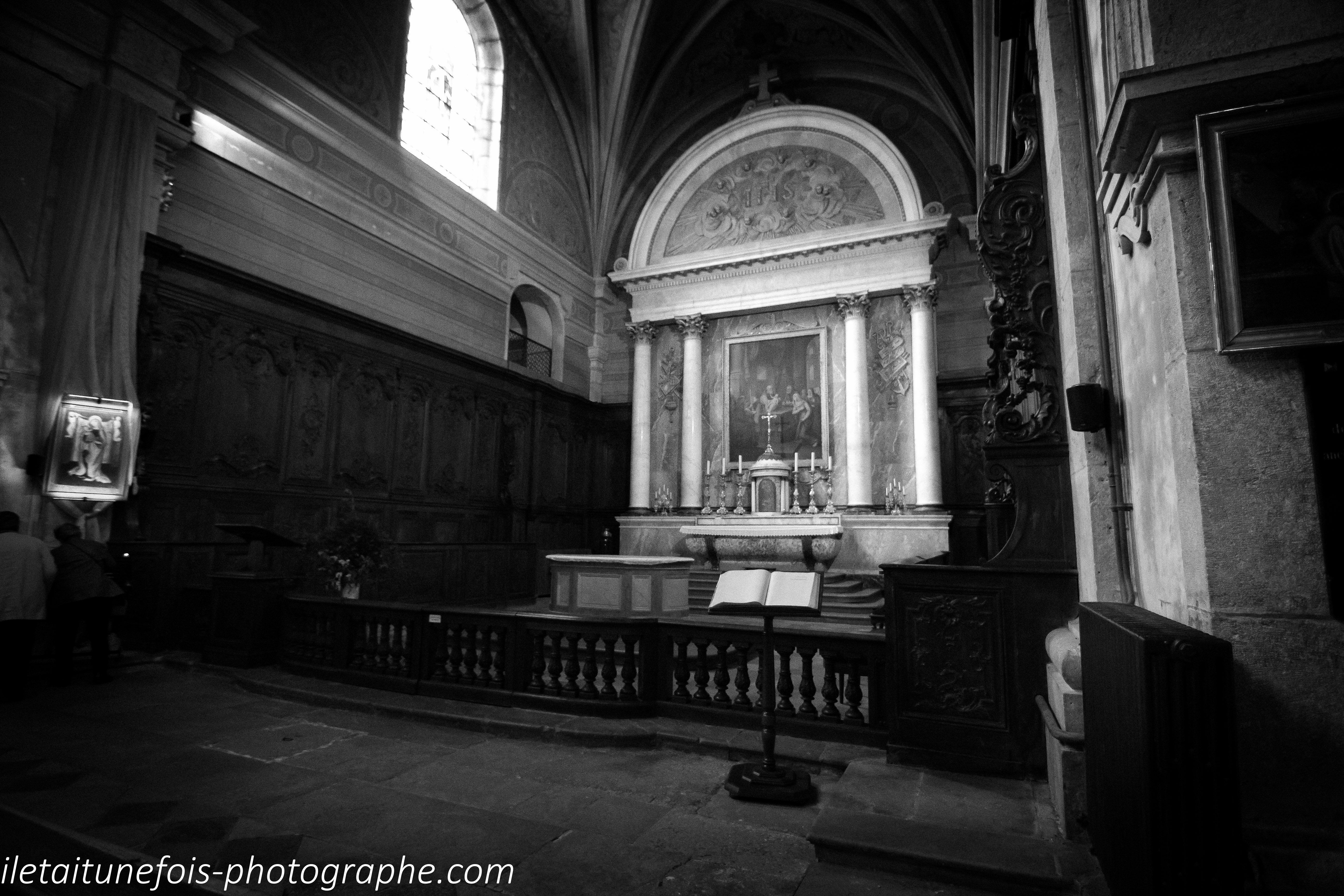 Photographies Eglise Notre Dame et Cirque de la Consolation Doubs